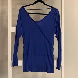 Alo Yoga long-sleeve tunic